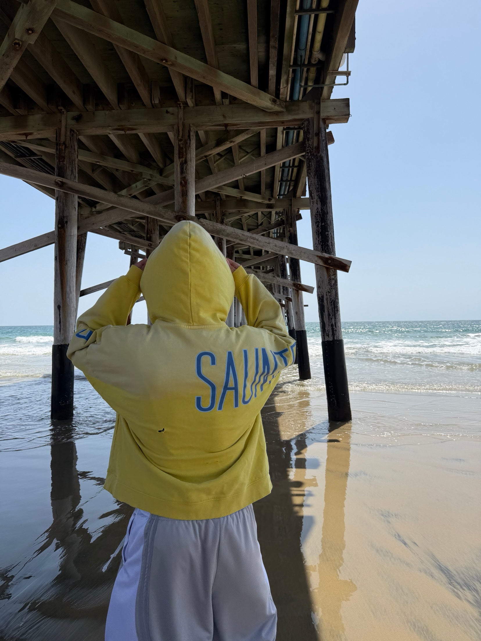 "SAUNTER" hood - canary yellow